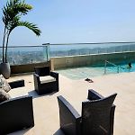 Spacious Flat With Stunning Views Great Location